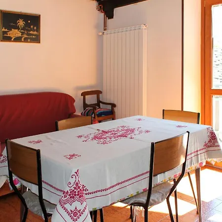 Gressoney Cir 0006 * غابي